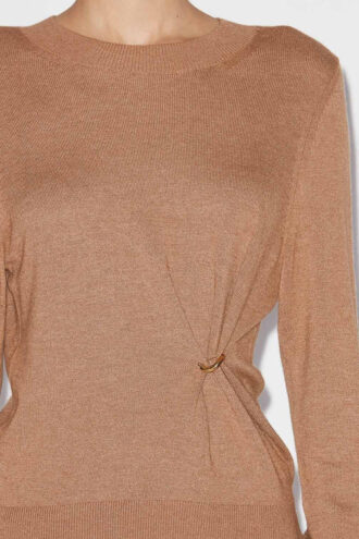Cosima draperad stickad tröja