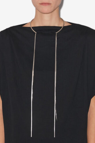 Fascinerande silverpläterat halsband