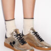 Kaycee låga sneakers i metallicläder Kaycee låga sneakers i metallicläder