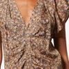 Lonea draperad blommig jacquardtop i siden Lonea draperad blommig jacquardtop i siden