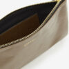 Mino glänsande läderclutch Mino glänsande läderclutch