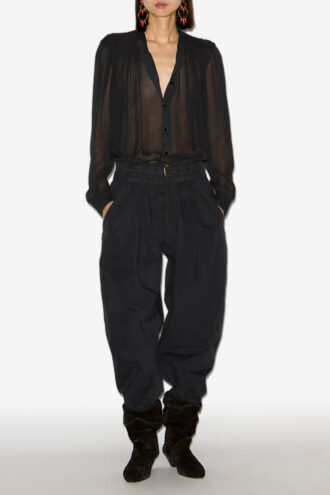 Noeline tryckt crepe-blus