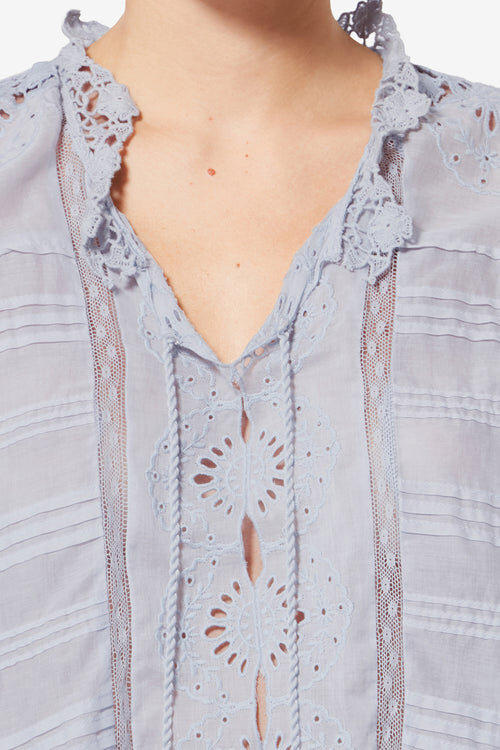 Payton Kaftan-inspirerad topp i bomull och blommig spets Payton Kaftan-inspirerad topp i bomull och blommig spets
