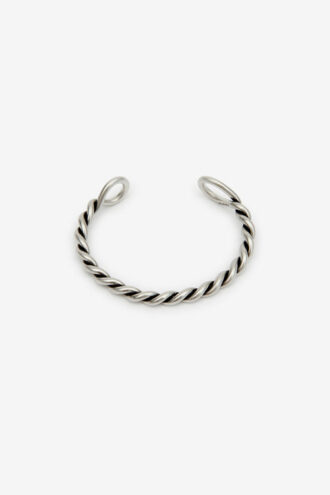 Roy flätat armband i mässing