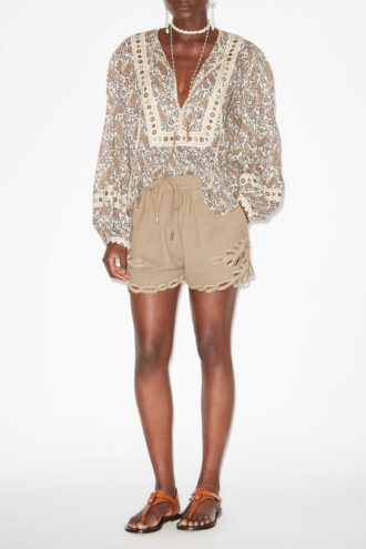 Safa korta shorts med broderi
