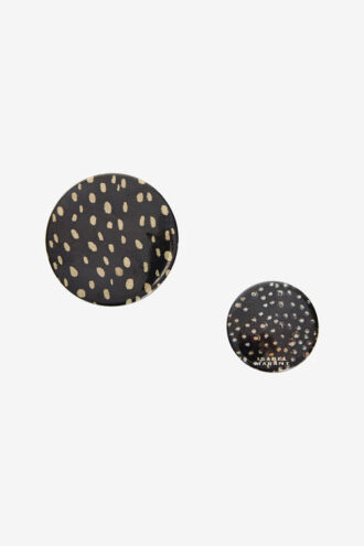 Set med två Petes-pin-badges