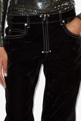 Stelyna Denimjeans i bred modell med sammetskänsla