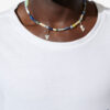 Yulian Stone, Wood och hänge-halsband Yulian Stone, Wood och hänge-halsband